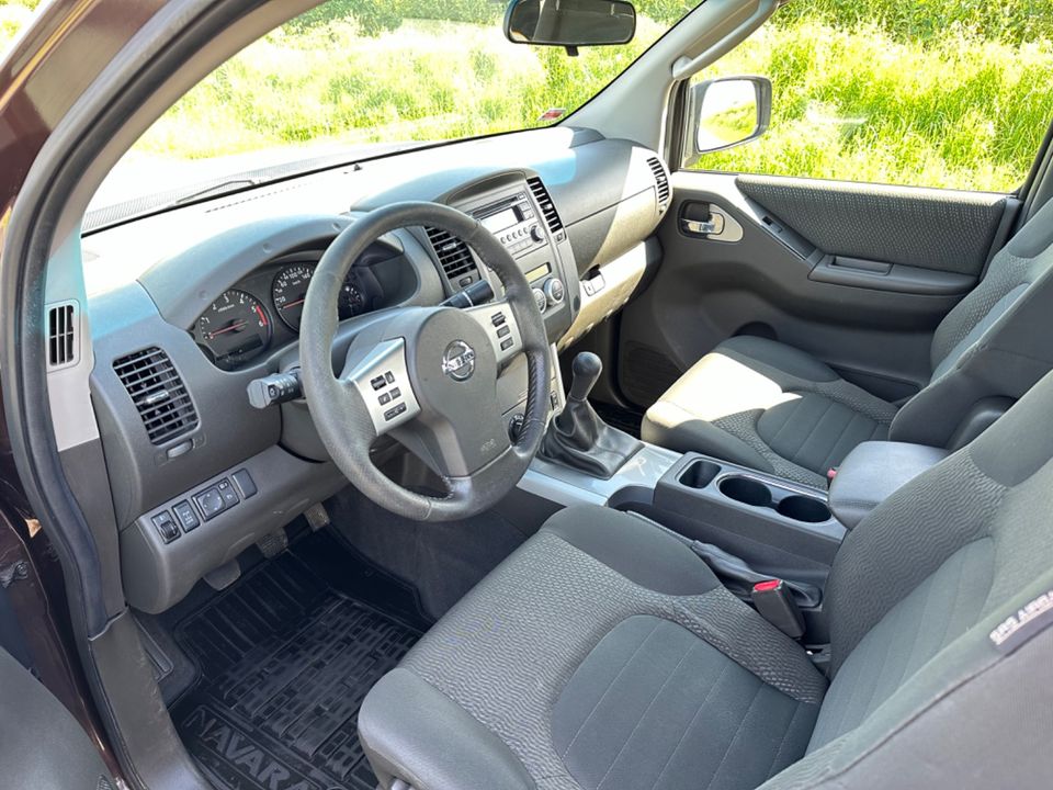 Nissan Navara SE King Cab Klimaaut. Sitzheizung Scheckheft Tempom in Neubrandenburg