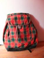 DDR Wanderrucksack Campingrucksack Echtlederriemen rot kariert Leipzig - Marienbrunn Vorschau