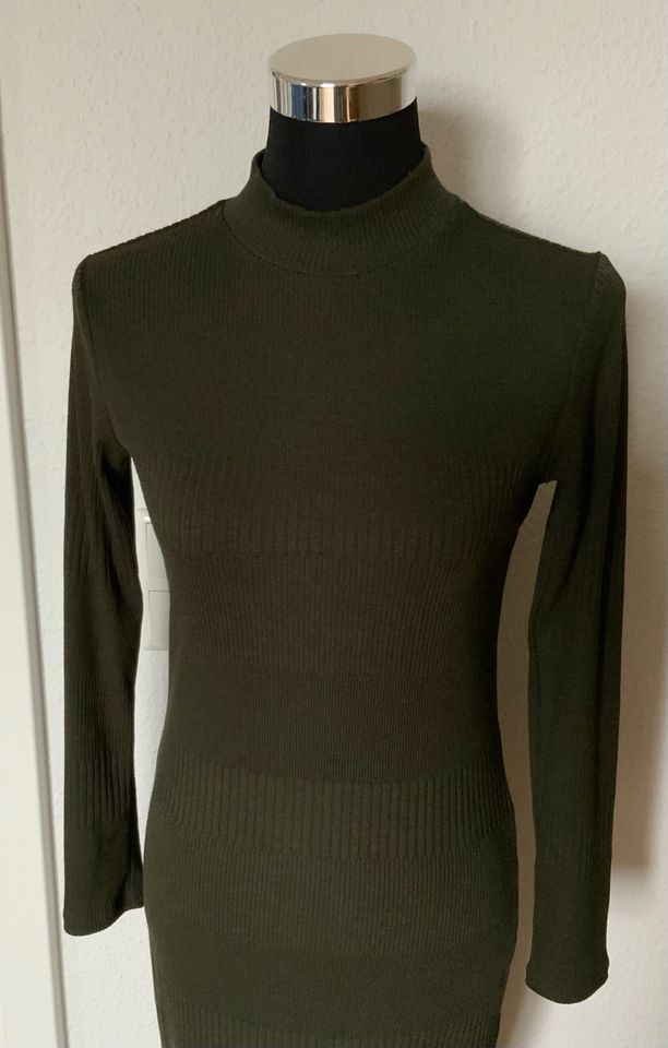 Kleid in olivegrün/khaki von Moss Copenhagen, Gr. S/36 in Halle