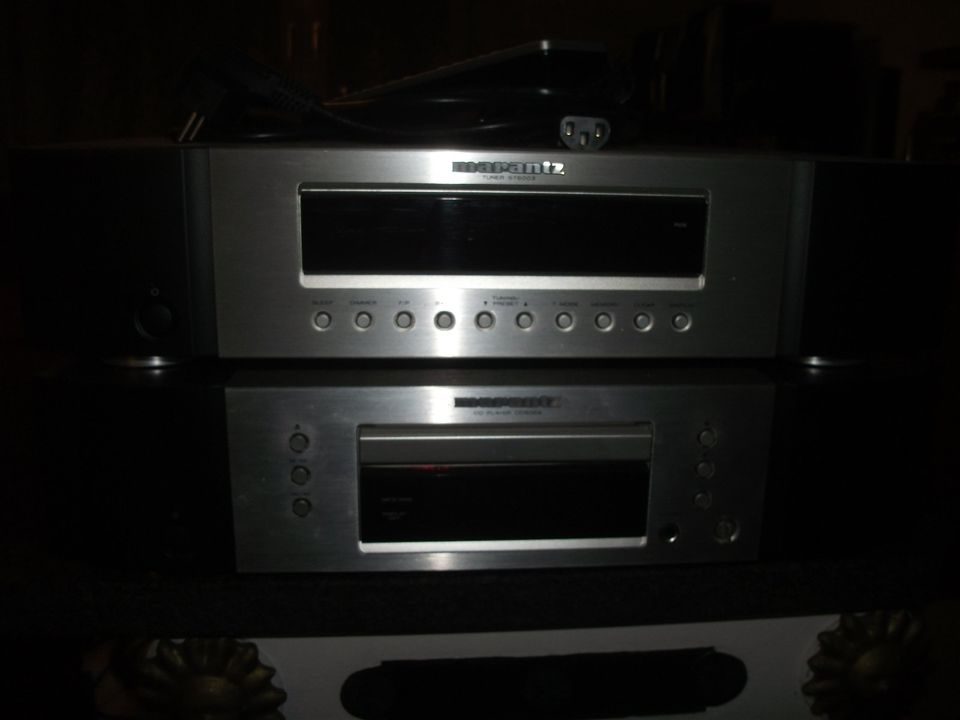 2 Marantz-Bausteine (Tuner/CD-Player) in Oberirsen