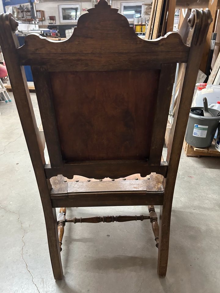 Stühle Antiquität 1860 Jahrgang in Dießen