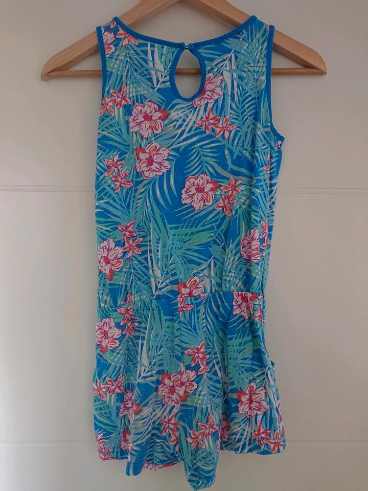 Jumpsuit Gr. 140 alive blau gemustert kurz Sommer Strand in München