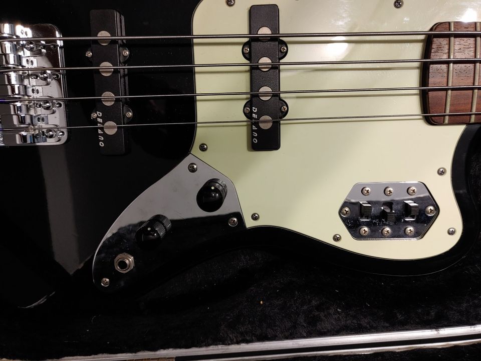 *RARE* Modified Fender Jaguar Bass inkl. Zubehör in Frankfurt am Main