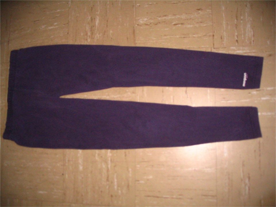 Sschue 40,41+drei Leggings  Gr. 42 in Essen