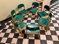 7 Kinderstühle mit Tisch- gute Zustand Friedrichshain-Kreuzberg - Kreuzberg Vorschau