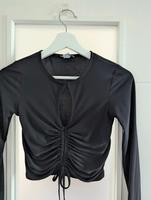 Amisu Crop Top Shirt Gr. S  feiner Stoff Sachsen-Anhalt - Tangermünde Vorschau