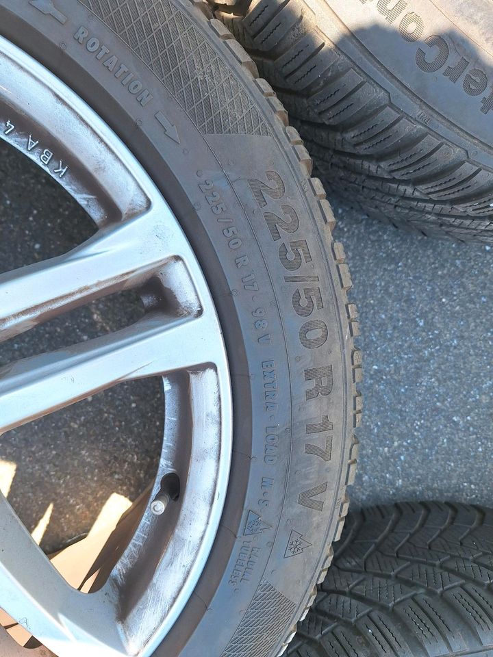 17 Zoll Alufelgen mit alten Reifen in Simmerath