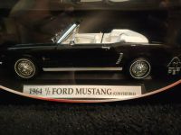 1:18 Ford Mustang 1964 1/2 Convertible / BLACK & WHITE Berlin - Lichtenberg Vorschau