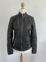 Neu Brax Carrara Echtleder Lederjacke Nappaleder 38 Jacke Blazer Niedersachsen - Hameln Vorschau