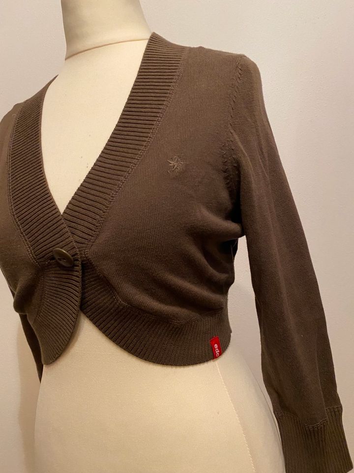 Bolero von edc /Esprit Gr S Neu in Bamberg