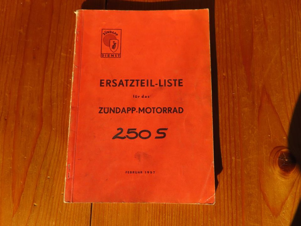 ZUNDAPP 250 S Trophy Super Sabre Elastic Ersatzteil Liste in Monschau