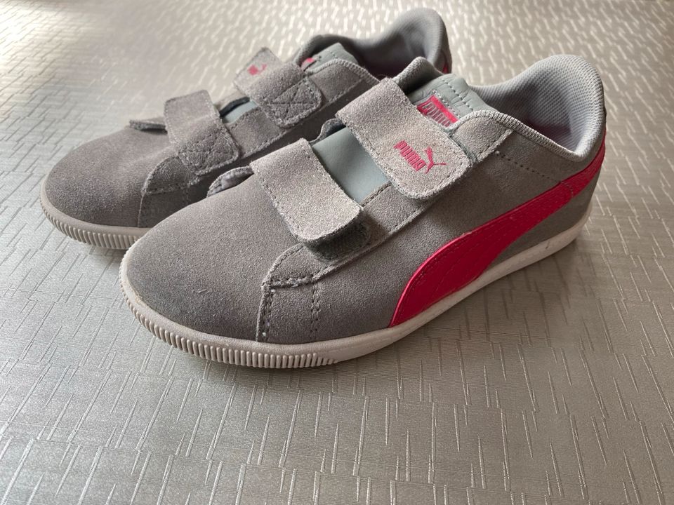 Turnschuhe Sneaker Puma Gr. 30 grau in Wittenburg