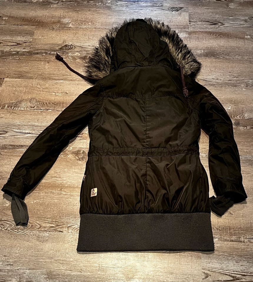 Mantel Winterjacke von khujo in Oberhausen