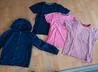 Sweatjacke und T-shirts im Set Baden-Württemberg - Winterbach Vorschau