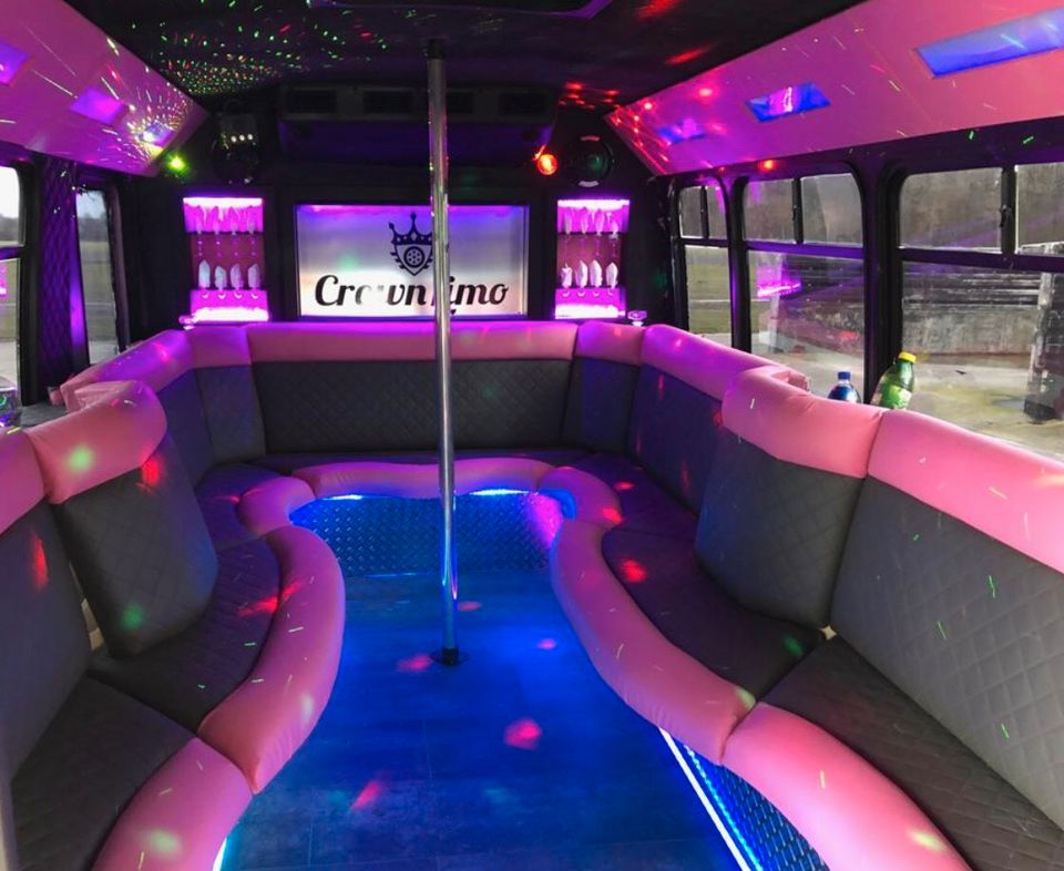 Stretchlimo Service mieten Partybus NRW Düsseldorf Essen Köln in Essen