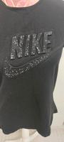 Nike T-Shirt in schwarz Neuwertig Gr. L Niedersachsen - Dinklage Vorschau