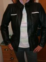 Neuwertige schwarze Motorradjacke, Biker Jacke Gr. 36, echt Leder Nordrhein-Westfalen - Hamm Vorschau