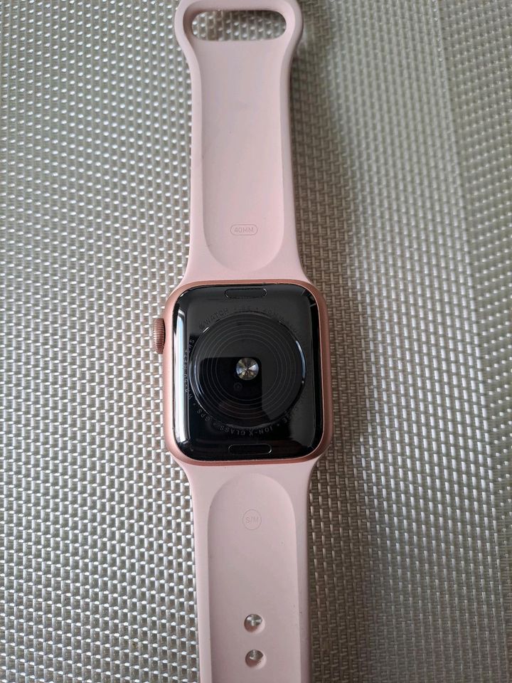 Apple Watch SE in Stralsund