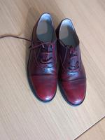 Lacoste Damenschuh rot gr 39 neuwertig Essen-West - Holsterhausen Vorschau