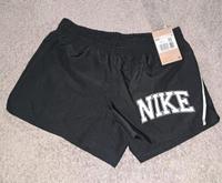 Sporthose Nike Damen Größe xs Neu! Brandenburg - Nuthe-Urstromtal Vorschau