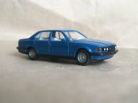 Herpa / Wiking BMW E32 Modellauto BMW 735 740 750 – 1:87 - blau Bayern - Regensburg Vorschau