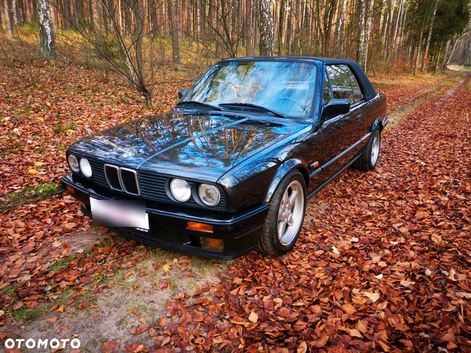 BMW 318i/Kabriolet/E30 in Augsburg