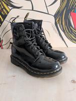 NP 199€ Doc Dr. Martens 38 Schuhe Boots Stiefel Damen Mädchen Düsseldorf - Friedrichstadt Vorschau