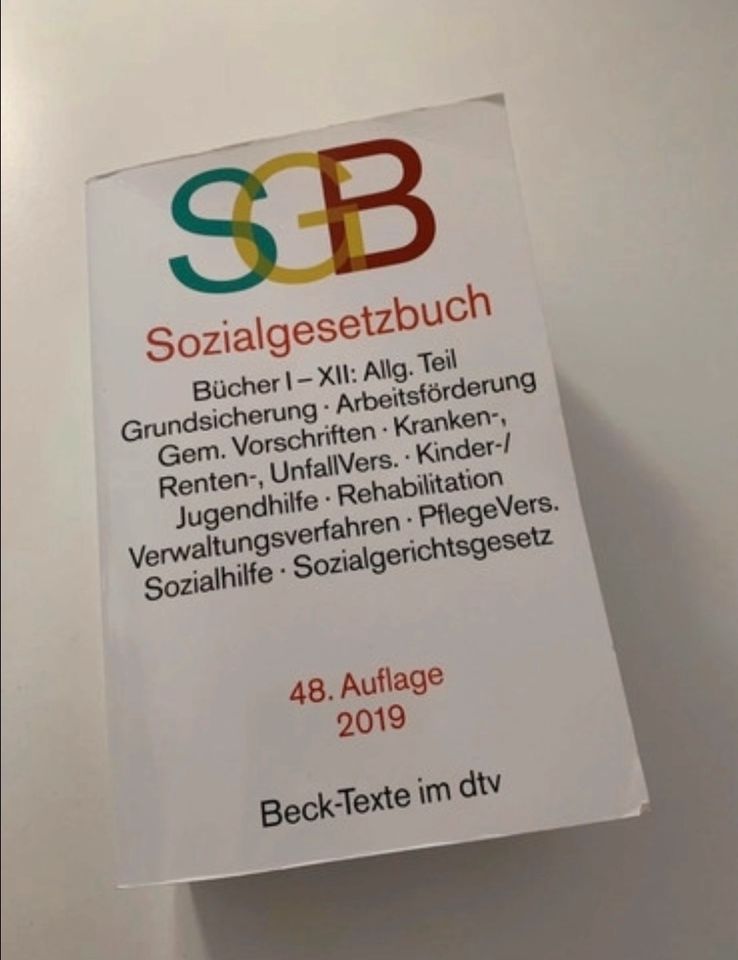 Sozialgesetzbuch 48. Auflage in Sassenburg