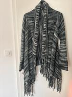 Strickjacke mit Fransen Herrlicher Gr. s Bayern - Großostheim Vorschau