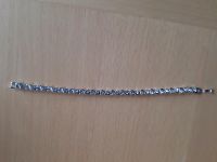 Armband mit glitzernden Steinen. Hessen - Reinheim Vorschau