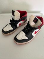 4 Paar Schuhe Nike Air Jordan Mid Nike Sneaker Adidas Hummel 43 Wiesenaue - Jahnberge Vorschau