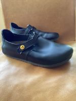 Birkenstock Clog Linz geschlossen ESD Sohle Gr. 39 schwarz Leder Nordrhein-Westfalen - Leverkusen Vorschau