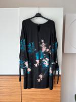 Kleid schwarz mit Blüten von Comma Größe 42 Bayern - Welden Vorschau