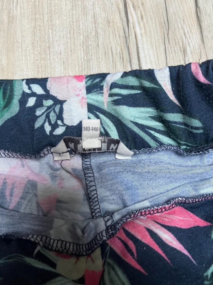 Review Teens kurze Hose für Mädchen Größe 140/146 in Birkenau