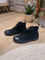 Schwarze Converse Chucks Gr. 39, quasi neu, black Nordrhein-Westfalen - Bedburg Vorschau