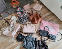 Verschiedene Damen Handtaschen Handtasche Tasche Niedersachsen - Ganderkesee Vorschau