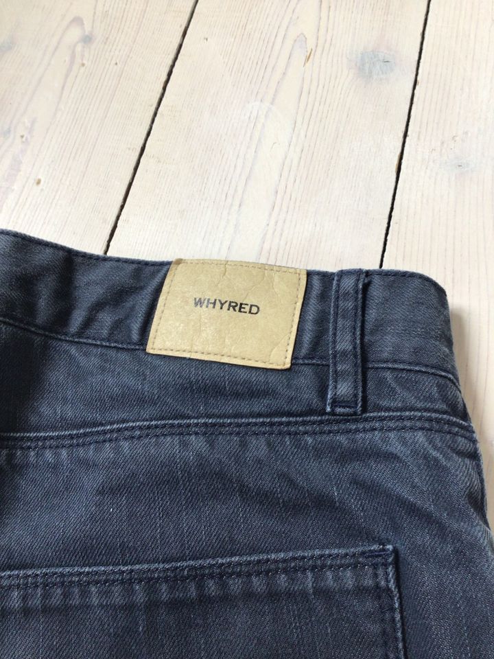 WHYRED Jeans 29/34 + 30/34 + CARHARTT 30/32 Herren in Wallhausen