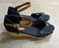 Tommy Hilfiger Plateau Sandalen Größe 41 Bayern - Kirchanschöring Vorschau