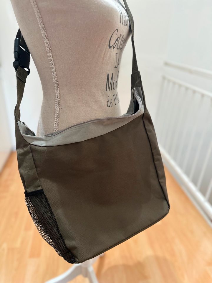 Baileys Umhängetasche Tasche Shopper khaki grün neu in Ebermannstadt