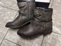 Neue Bruno Banani Stiefel Stiefelette 39 Köln - Rath-Heumar Vorschau