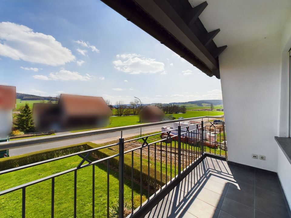 Moderne 2-Zimmer-Wohnung mit Balkon in Schlitz