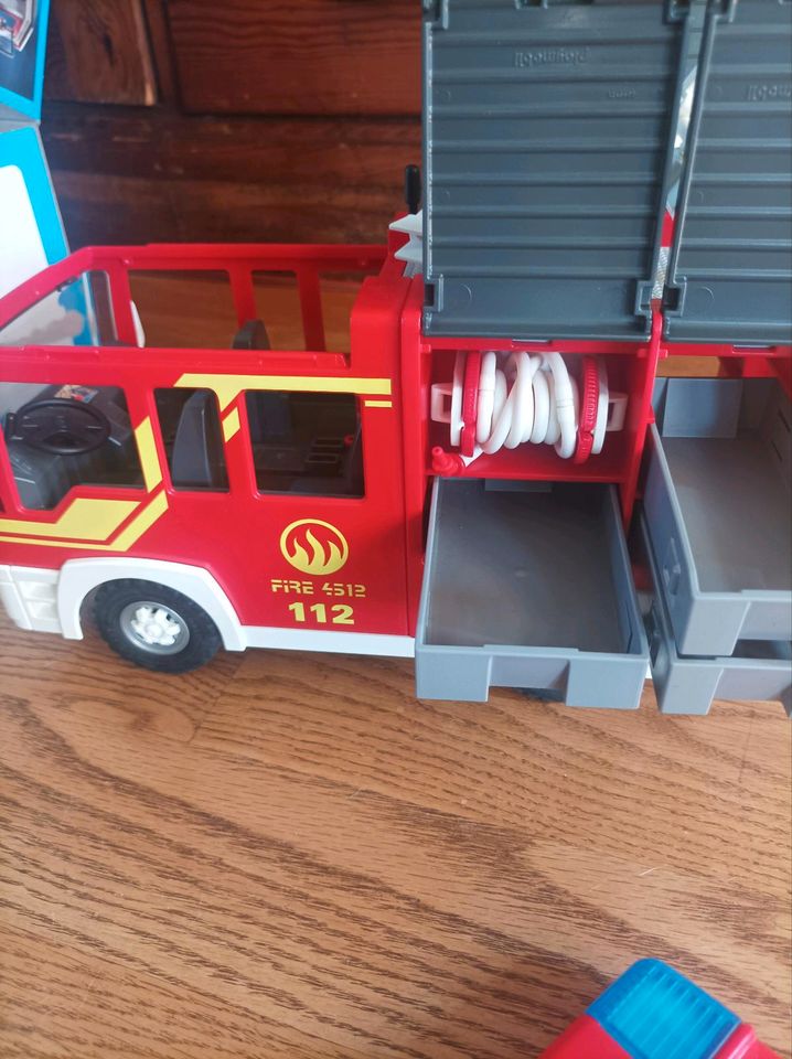 PLAYMOBIL 9052 Feuerwehrwache mit Rüstwagen wie neu in Wuppertal