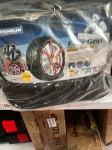 Michelin Schneekette Textilschneeketten Easy Grip H12 ABS und ESP  kompatibel 2 Stück Schneeketten