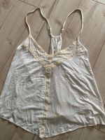 American Eagle Top beige Creme Weiß spitze bestickt camisole top Nordrhein-Westfalen - Dinslaken Vorschau