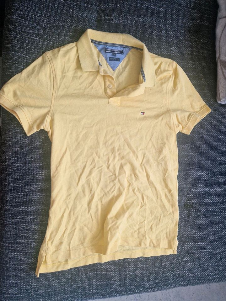 Original Tommy Hilfiger Polo Shirt M Gelb in Saarbrücken