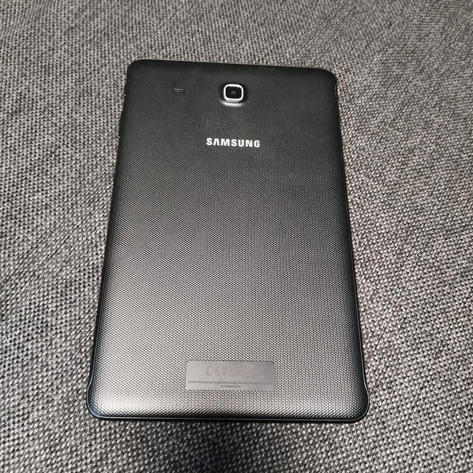 Samsung Galaxy Tab E Tablet sehr guter Zustand in Hilchenbach