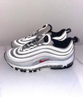 Silberne Nike Air 97 Sneaker Sport Schuhe Gr. 38 Neu Niedersachsen - Schwarmstedt Vorschau