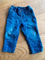 Baby stretch Jeans h&m Gr 74 Hessen - Butzbach Vorschau