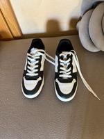 H&M Turnschuhe Schwarz weiß Gr 39 wie neu Bayern - Weismain Vorschau
