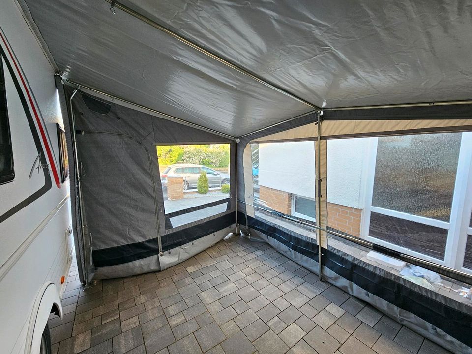 DWT Jazz Vorzelt Zelt Teilvorzelt Größe 2 350 x 240cm Wohnwagen in Baunatal